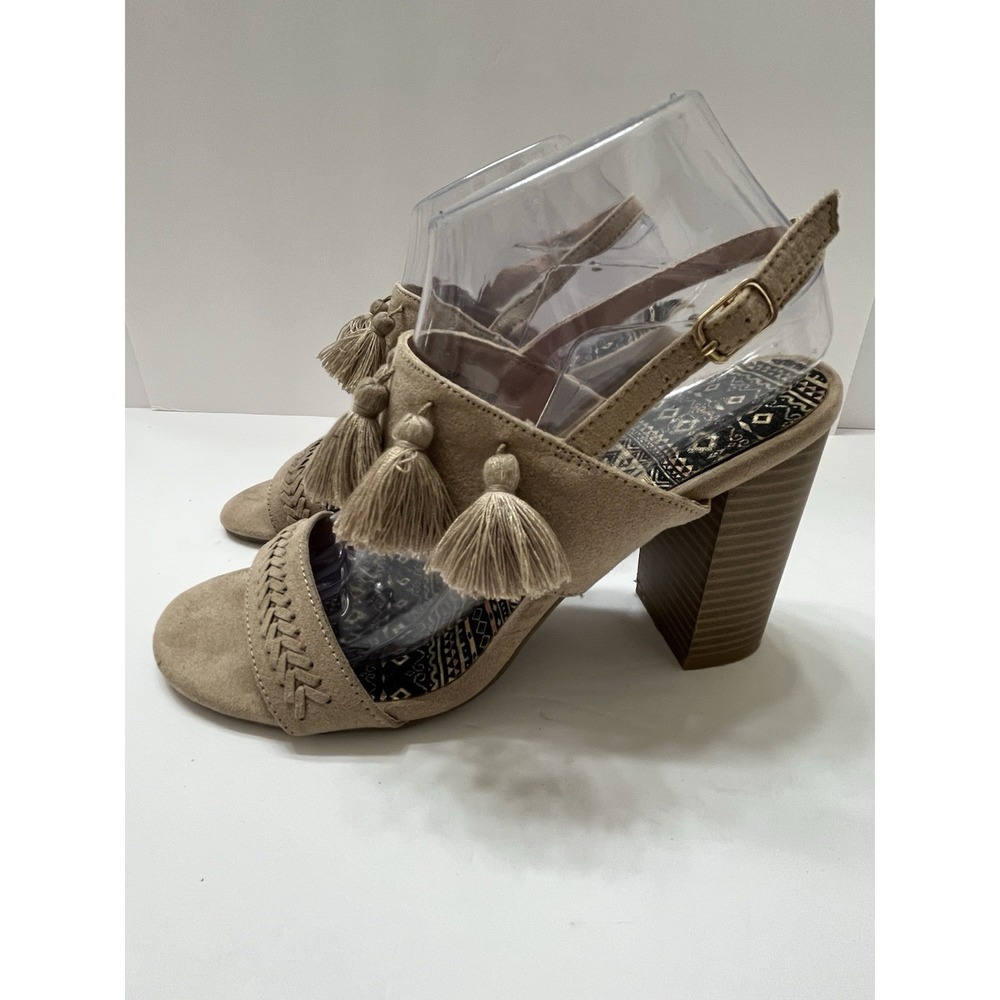 Altered State Sandals Chunky Heel Tan Suede Tassels Ankle Strap Women's 9